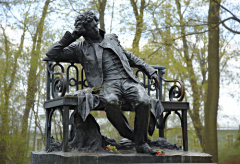Памятник А.С. Пушкину в Царском селе.